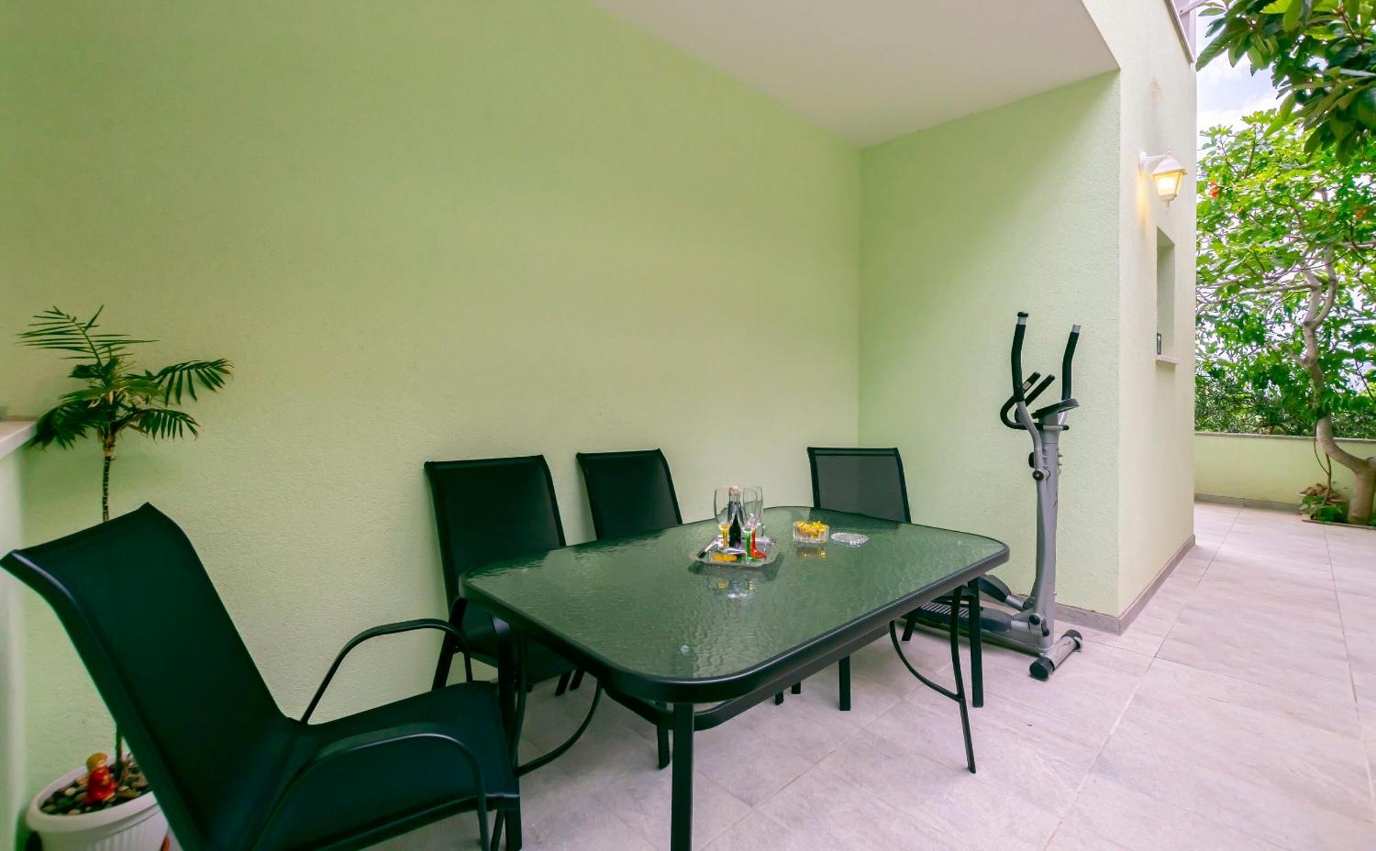 Apartment Ivano Dugi Rat Luaran gambar