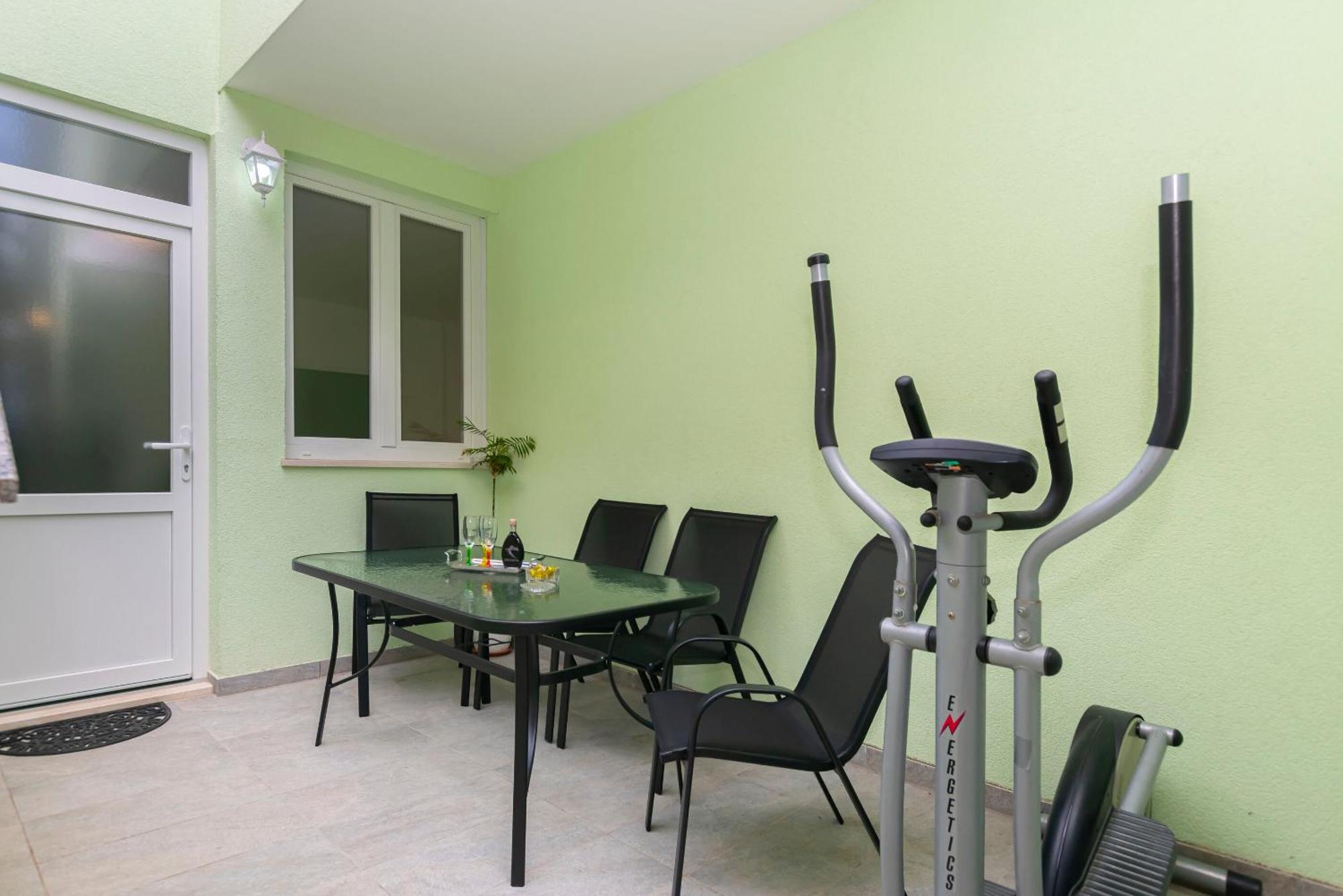Apartment Ivano Dugi Rat Luaran gambar